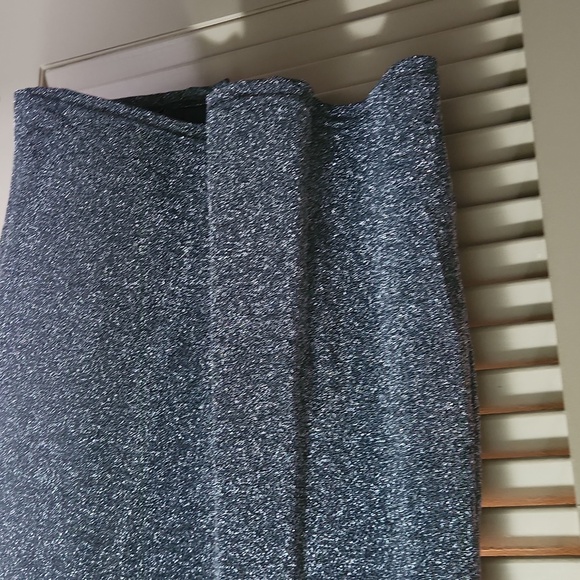 Size Large silver/charcoal Grey wrap dress - Picture 5 of 7